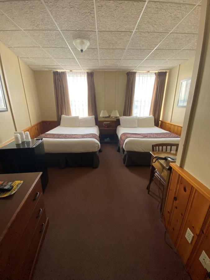 Hotel Bedford Goderich Exterior photo